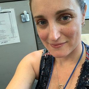 Meet your Posher, Carolyn